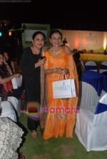 Tanuja, Anju Mahendroo at Child Reach NGO event in Club Millennium on 19th Nov 2010 (3).JPG